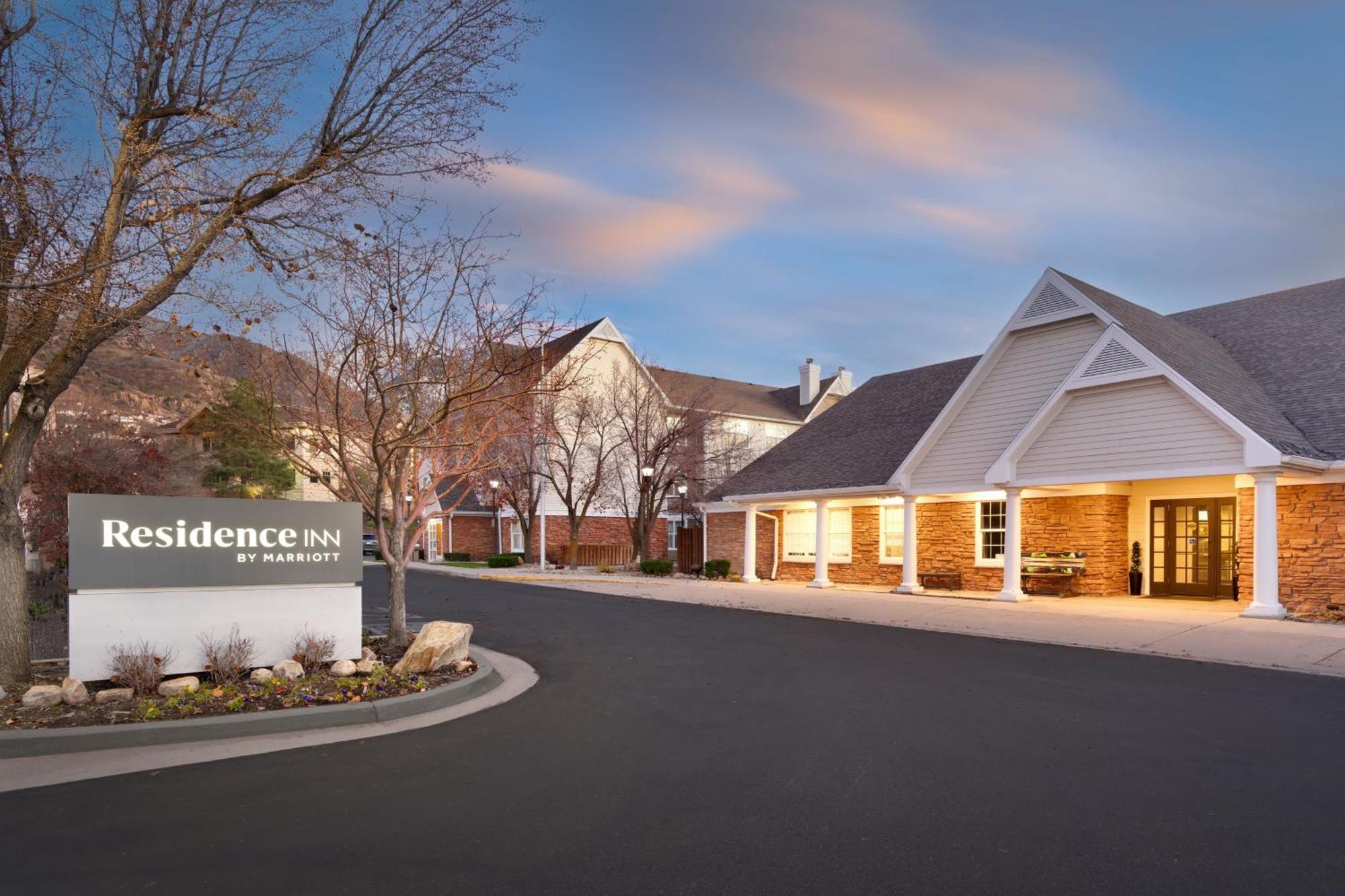 Hotel Salt Lake City Cottonwood 3*